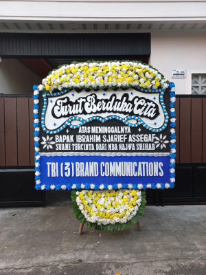 Papan Bunga Duka di Glugur Kota